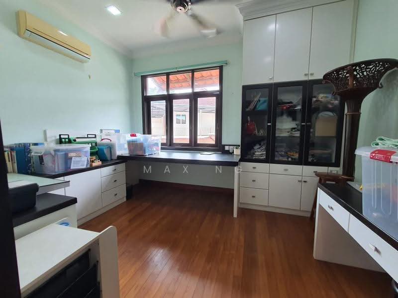 Semi-Detached House for Sale in Tanjung Bungah (Penang) - Max Ng - Study - PropertyGuru.com.my