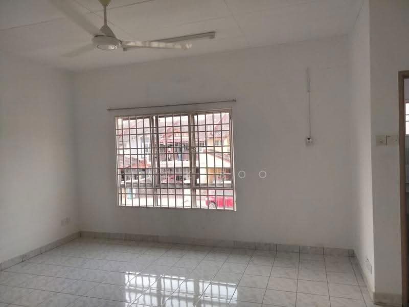2-storey Terraced House for Rent in Bandar Botanic (Klang) - Jack Boo - Bedroom - PropertyGuru.com.my