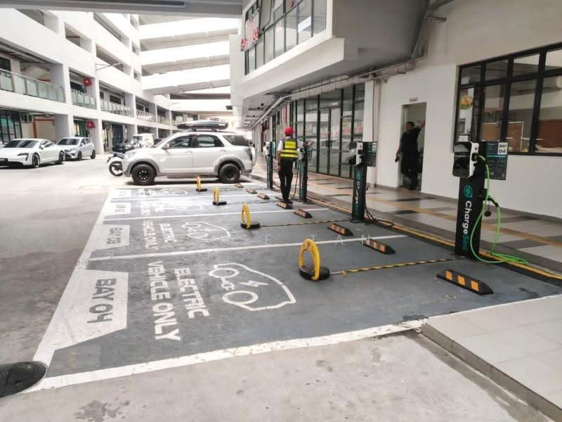 Kediaman Servis untuk Disewa di Zenopy Residences - Elise Tan - Car Park - PropertyGuru.com.my