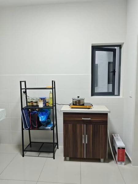 Kondominium untuk Disewa di Sky Awani Residensi 4 - Frankie Ong - Kitchen - PropertyGuru.com.my