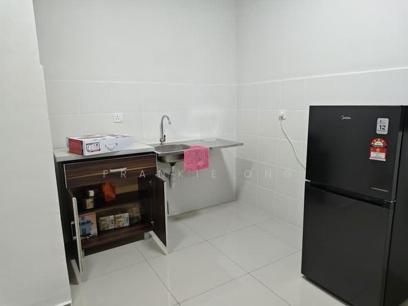 Kondominium untuk Disewa di Sky Awani Residensi 4 - Frankie Ong - Kitchen - PropertyGuru.com.my