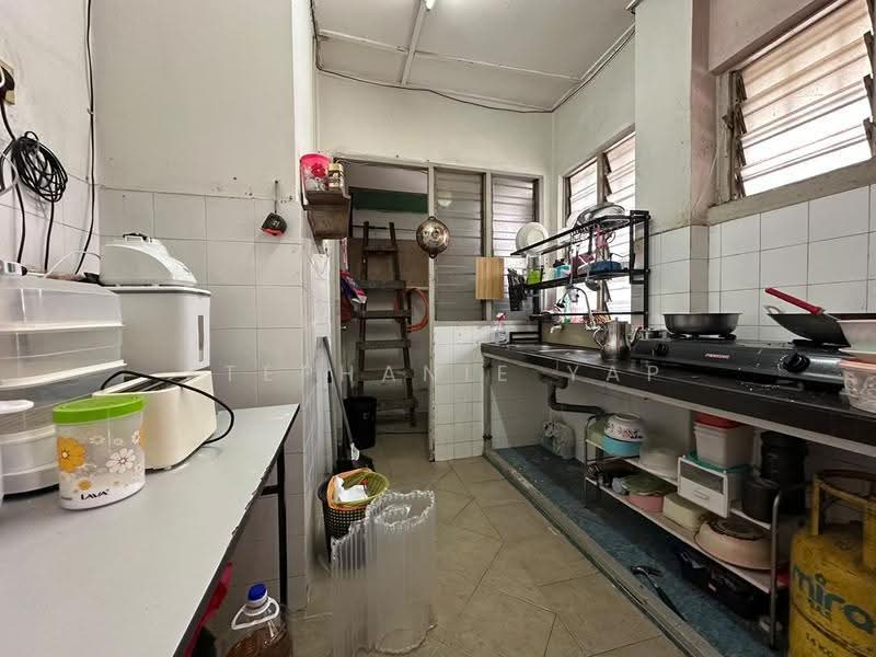 Apartment for Sale at Bandar Bukit Tinggi 1 Apartment - Stephanie Yap - Kitchen - PropertyGuru.com.my