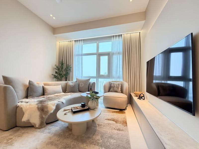 Kediaman Servis untuk Disewa di Met 1 Residences - Eddy Woo - Living Room - PropertyGuru.com.my