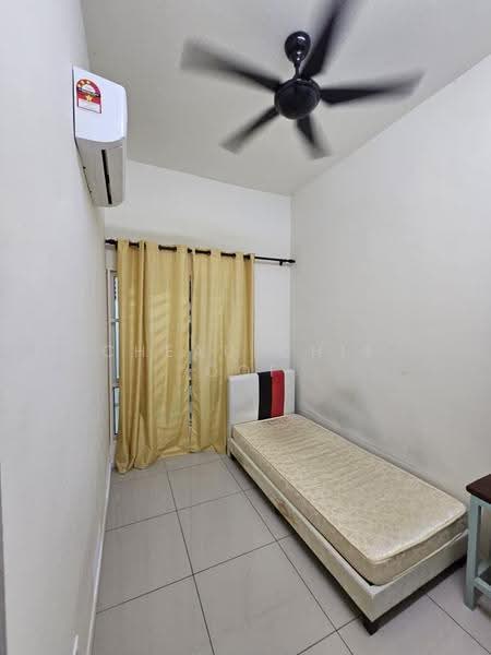 Semi-Detached House for Rent in Hijauan Valdor (Sungai Jawi) - Cheau Chie Ooi - Bedroom - PropertyGuru.com.my