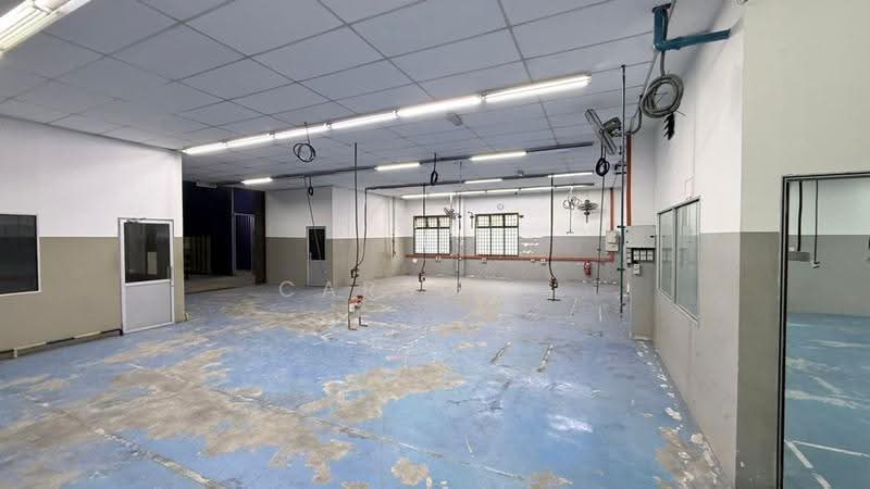 Semi-D Factory for Rent in Ulu Tiram (Johor) - Carson . - Interior - PropertyGuru.com.my