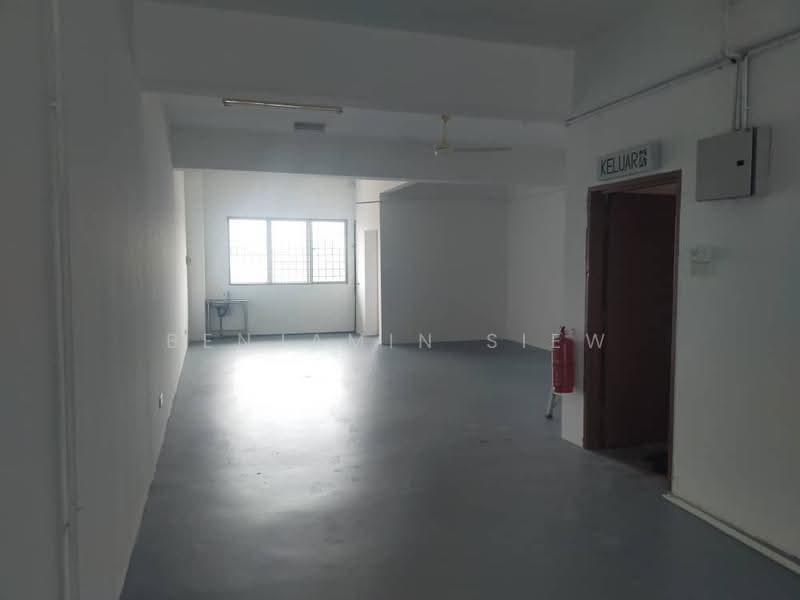 Shop / Office for Rent in Saujana Impian (Kajang) - Benjamin Siew - Interior - PropertyGuru.com.my