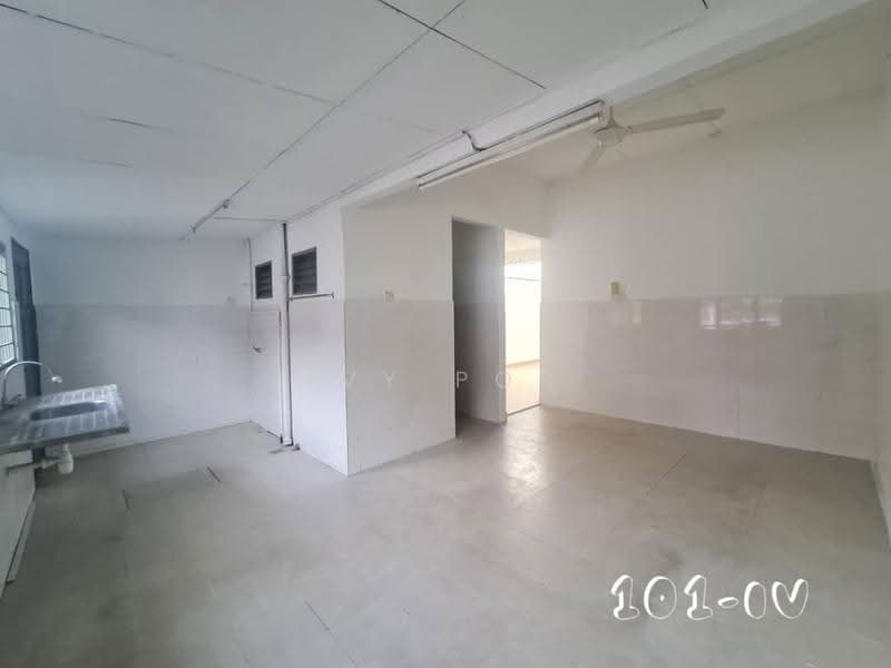 Rumah Teres 1-Tingkat untuk Dijual di Taman Melawis (Klang) - Ivy Por - Kitchen - PropertyGuru.com.my