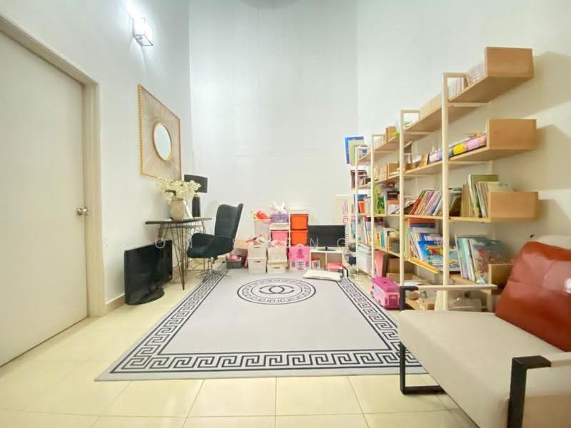 Rumah Teres 2-Tingkat untuk Dijual di Taman Mutiara Rinching (Semenyih) - Soon Sheng Law - Study - PropertyGuru.com.my