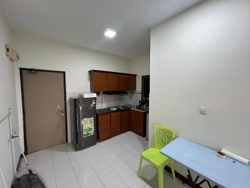 Kediaman Servis untuk Disewa di Ritze Perdana 1 - Alvis Cheong - Kitchen - PropertyGuru.com.my