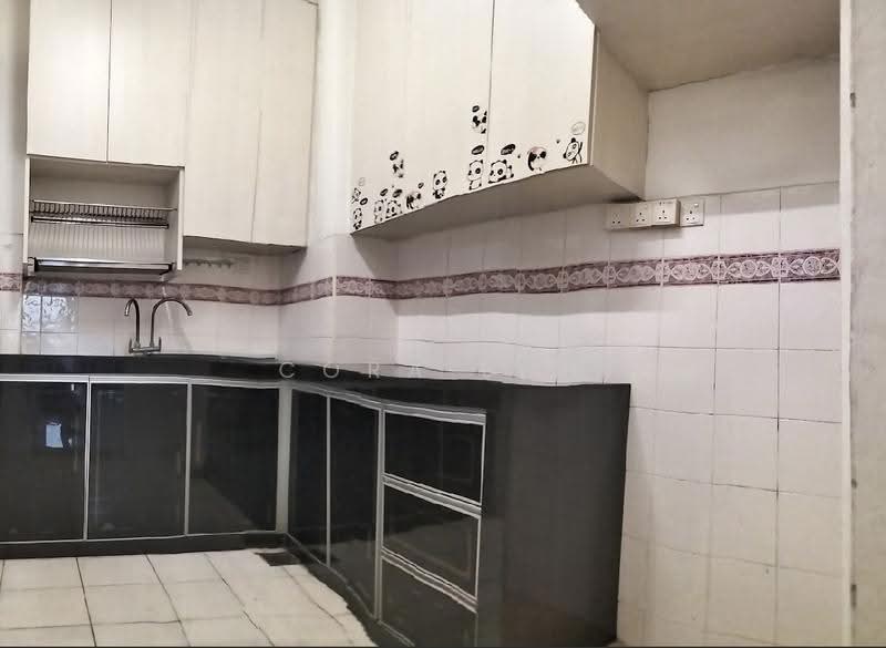Condominium for Sale at Skudai Villa - Cora Loh - Kitchen - PropertyGuru.com.my