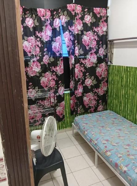 Condominium for Sale at Skudai Villa - Cora Loh - Bedroom - PropertyGuru.com.my