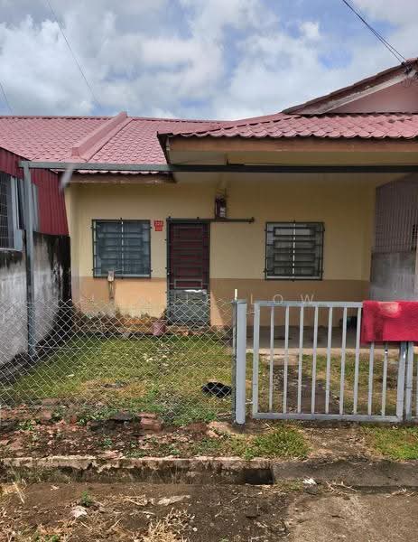 1-storey Terraced House for Sale in Taman Apas Permai (Tawau) - Leslie Low - Exterior - PropertyGuru.com.my