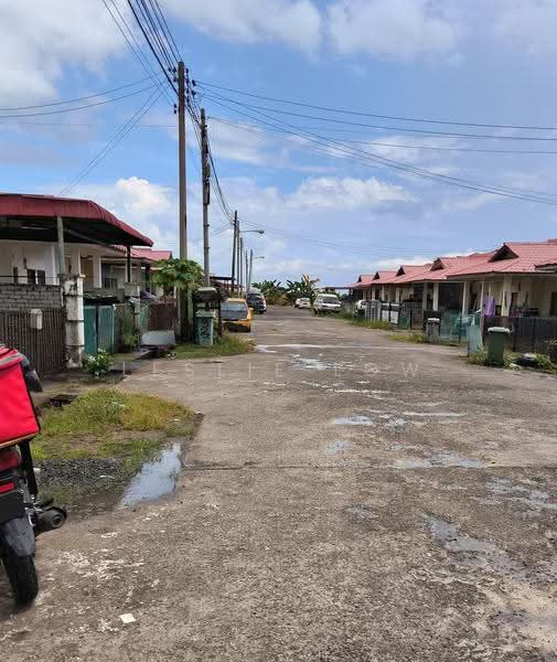 1-storey Terraced House for Sale in Taman Apas Permai (Tawau) - Leslie Low - Exterior - PropertyGuru.com.my