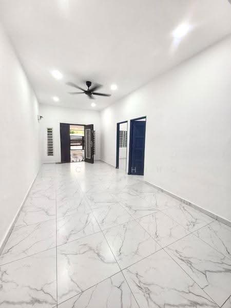 1-storey Terraced House for Sale in Taman Sri Skudai (Skudai) - Jack Ching - Living Room - PropertyGuru.com.my