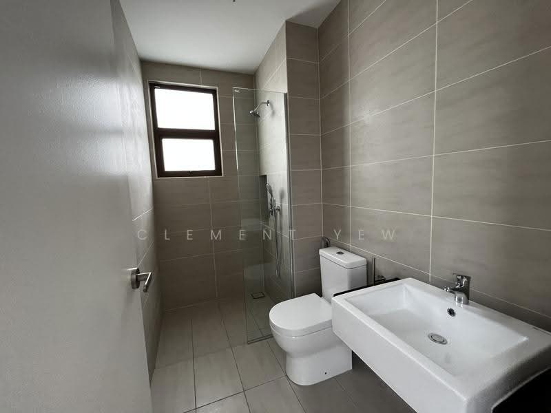 Semi-Detached House for Sale in Setia Alam (Selangor) - Clement Yew - Bathroom - PropertyGuru.com.my