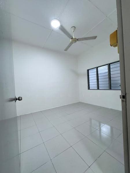1-storey Terraced House for Sale in Taman Maju (Sri Gading) - Marcus Tey - Interior - PropertyGuru.com.my