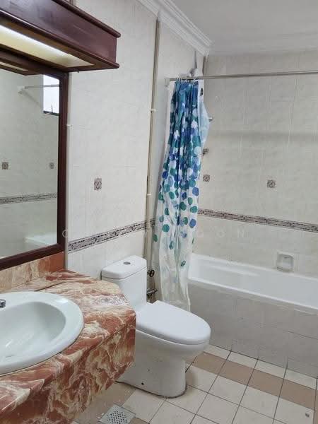 Condominium for Rent at Corinthian Condominium - Candy Soon - Bathroom - PropertyGuru.com.my