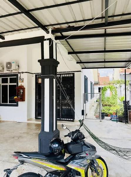 1-storey Terraced House for Sale in Taman Nusa Bestari (Iskandar Puteri (Nusajaya)) - Dexter Lim - Exterior - PropertyGuru.com.my