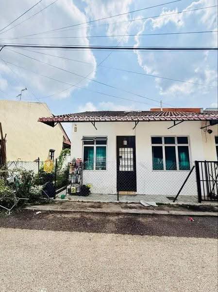 1-storey Terraced House for Sale in Taman Nusa Bestari (Iskandar Puteri (Nusajaya)) - Dexter Lim - Exterior - PropertyGuru.com.my