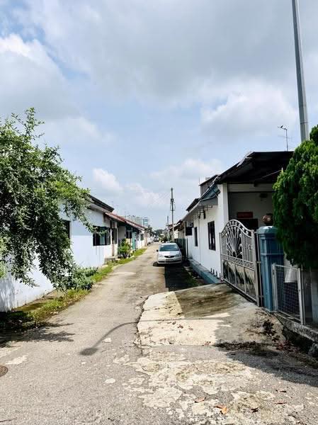 1-storey Terraced House for Sale in Taman Nusa Bestari (Iskandar Puteri (Nusajaya)) - Dexter Lim - Exterior - PropertyGuru.com.my