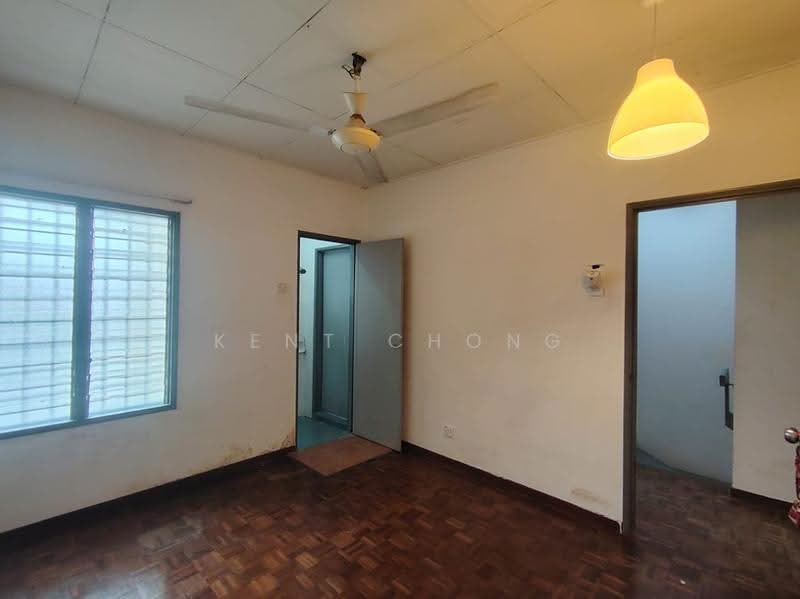 2-storey Terraced House for Sale in Taman Puncak Jalil (Seri Kembangan) - Kent Chong - Interior - PropertyGuru.com.my