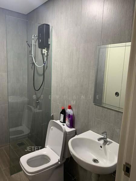 Kediaman Servis untuk Disewa di Geo Bukit Rimau - Stephanie Lim - Bathroom - PropertyGuru.com.my