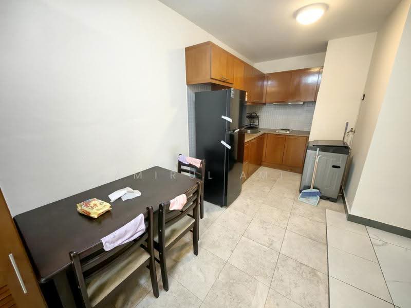 Kondominium untuk Disewa di 10 Semantan Suites - Amirul Ami - Kitchen - PropertyGuru.com.my