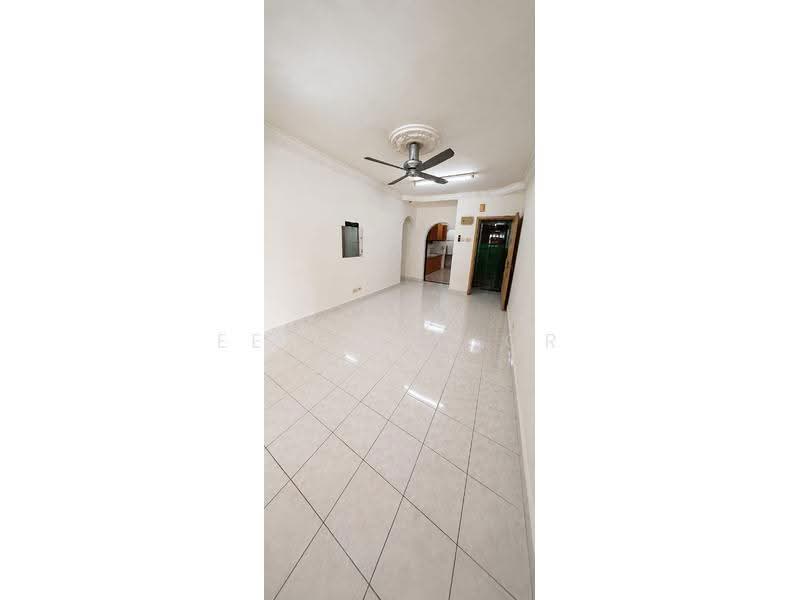 Condominium for Sale at Idaman Sutera - Eehan Khor - Living Room - PropertyGuru.com.my