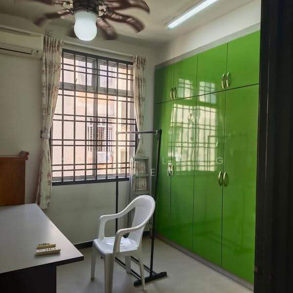 Rumah Flat untuk Dijual di Flat Bukit Indah - Shieh Long Chen - Bedroom - PropertyGuru.com.my
