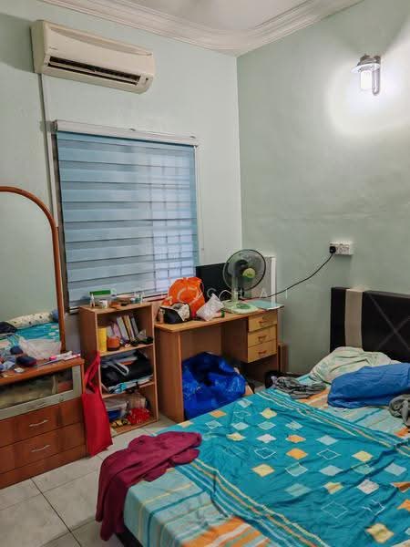 1-storey Terraced House for Sale in Taman Puteri Wangsa (Ulu Tiram) - Soh Chai Seng - Bedroom - PropertyGuru.com.my