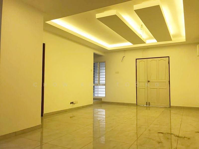 2-storey Terraced House for Rent in TAMAN PUCHONG UTAMA (Puchong) - Chow Kok Toong - Living Room - PropertyGuru.com.my