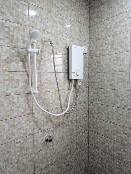 2-storey Terraced House for Rent in TAMAN PUCHONG UTAMA (Puchong) - Chow Kok Toong - Bathroom - PropertyGuru.com.my