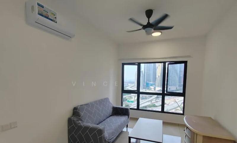 Kediaman Servis untuk Disewa di D'Quince Residences - Vince Lim - Living Room - PropertyGuru.com.my