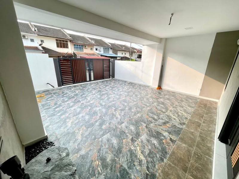 Rumah Teres 2-Tingkat untuk Dijual di Bandar Mahkota Cheras (Cheras) - Hazeman Omar - Exterior - PropertyGuru.com.my