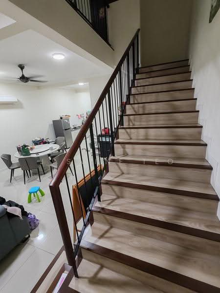 Rumah Teres untuk Disewa di Bandar Bukit Raja (Klang) - Jasmine Teo - Dining Room - PropertyGuru.com.my