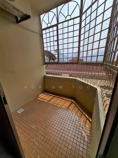 Kondominium untuk Dijual di Palm Court Condominium - Adrian Foo - PropertyGuru.com.my