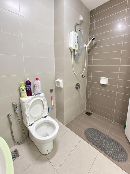 Apartment for Sale at PARC Regency (Residensi Masai) - Lynn Tee - Bathroom - PropertyGuru.com.my