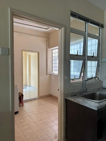 Kondominium untuk Disewa di Sterling - K.M Seow - Kitchen - PropertyGuru.com.my