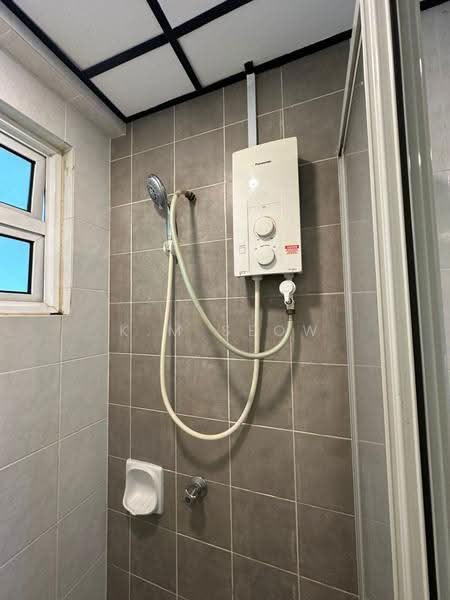 Kondominium untuk Disewa di Sterling - K.M Seow - Bathroom - PropertyGuru.com.my