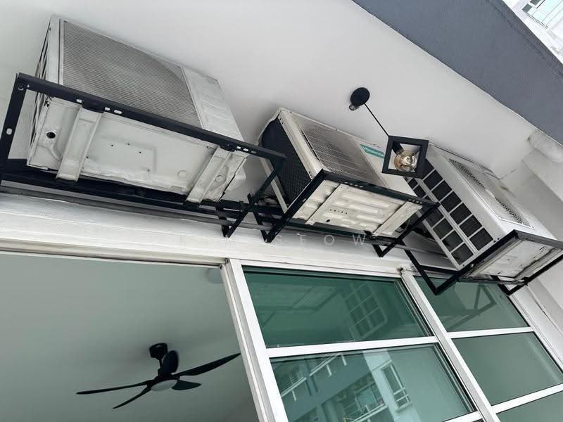 Kondominium untuk Disewa di Sterling - K.M Seow - Aircon Compressor - PropertyGuru.com.my