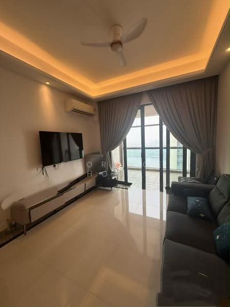 Kondominium untuk Disewa di R&F Princess Cove Phase 2-Seine Region - Florence Hong - Living Room - PropertyGuru.com.my