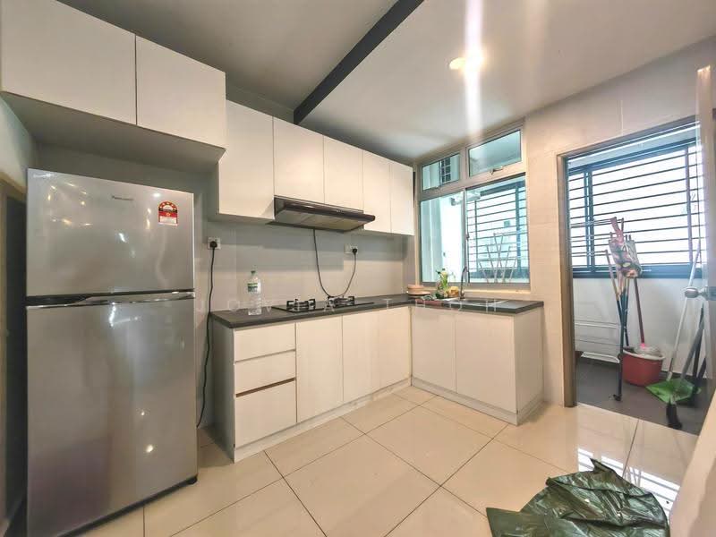 Service Residence for Rent at Larkin Heights - Jovia Thoh - Kitchen - PropertyGuru.com.my