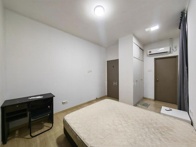 Service Residence for Rent at Larkin Heights - Jovia Thoh - Bedroom - PropertyGuru.com.my