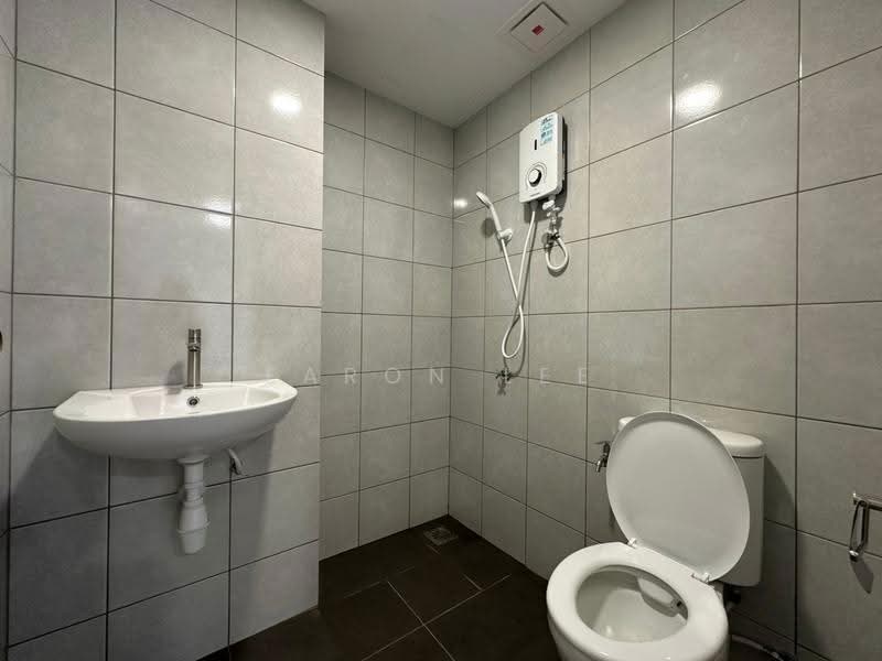 Apartment for Sale at Hana @ Eco Ardence - Earon Lee - Bathroom - PropertyGuru.com.my