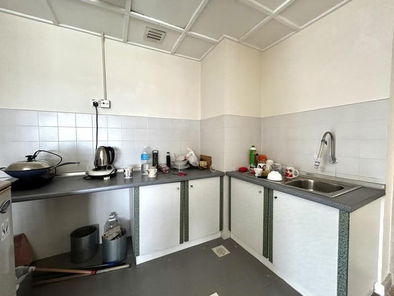 Condominium for Sale at Marina View Villas - Connie Chong - Kitchen - PropertyGuru.com.my