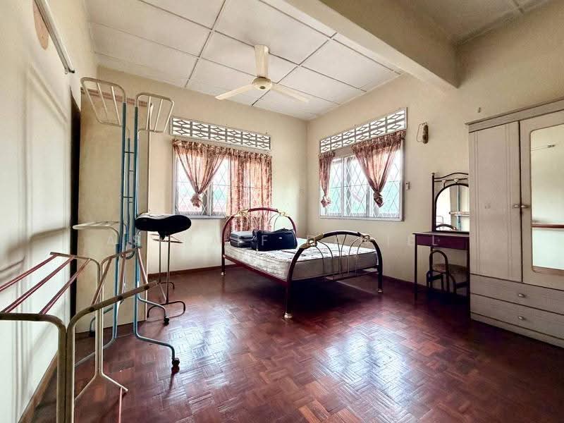 Rumah Banglo untuk Dijual di Kampung Changkat (Gombak) - Ashraff Daniel - PropertyGuru.com.my
