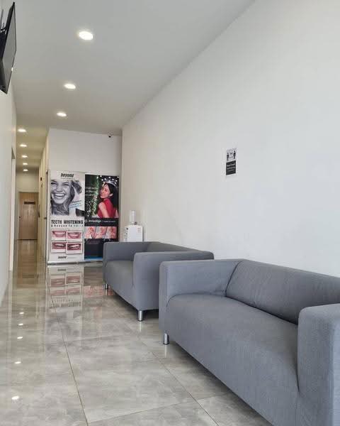 Shop / Office for Rent in Shah Alam (Selangor) - Wayne Tan - Lobby - PropertyGuru.com.my
