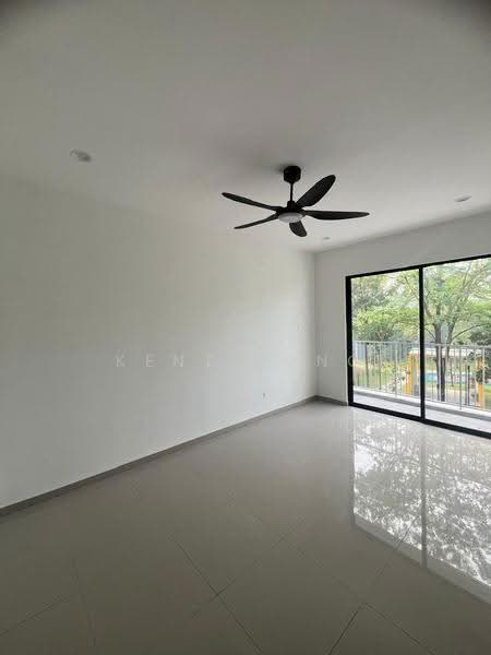 Rumah Teres 2-Tingkat untuk Disewa di Kajang (Selangor) - Kent Fong - Living Room - PropertyGuru.com.my