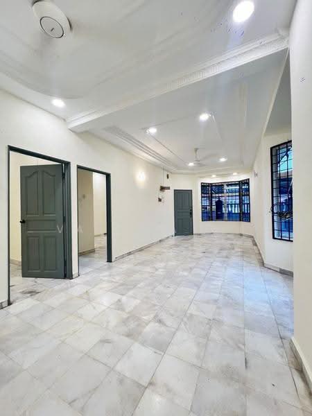 Rumah Teres 1-Tingkat untuk Dijual di Taman Skudai Baru (Skudai) - Vanessa Lim - Living Room - PropertyGuru.com.my