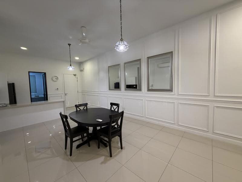 Kondominium untuk Disewa di Isle of Kamares - Jeslyn Goh - Dining Room - PropertyGuru.com.my